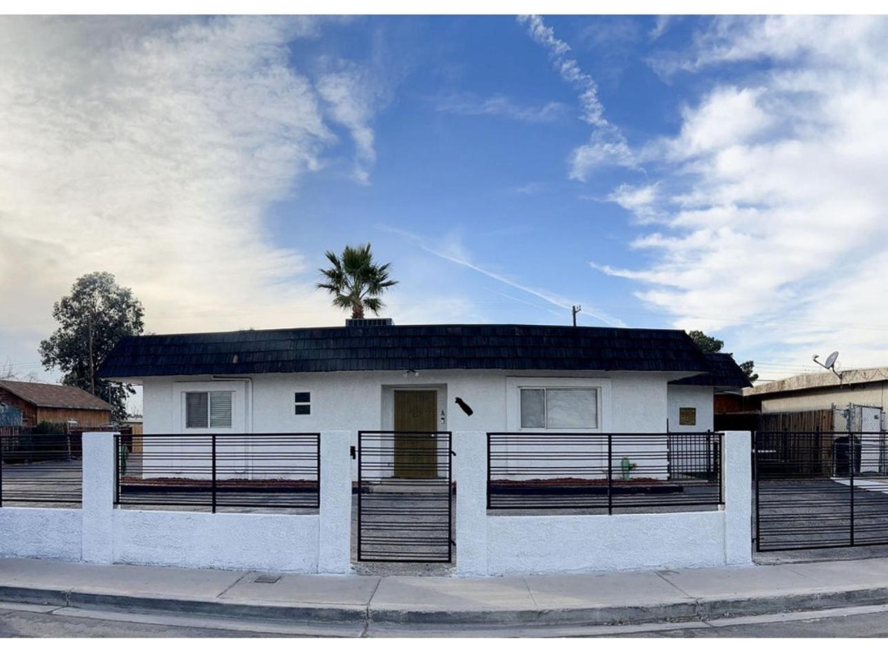 Cozy And Spacious Home Las Vegas Exterior photo